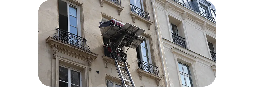 QUE DÉMÉNAGER AVEC UN MONTE-MEUBLES